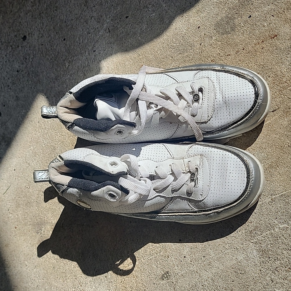 Fubu tennis shoes